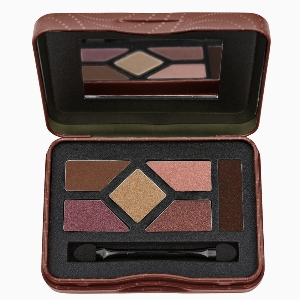 L.A girl inspiring eyeshadow palette